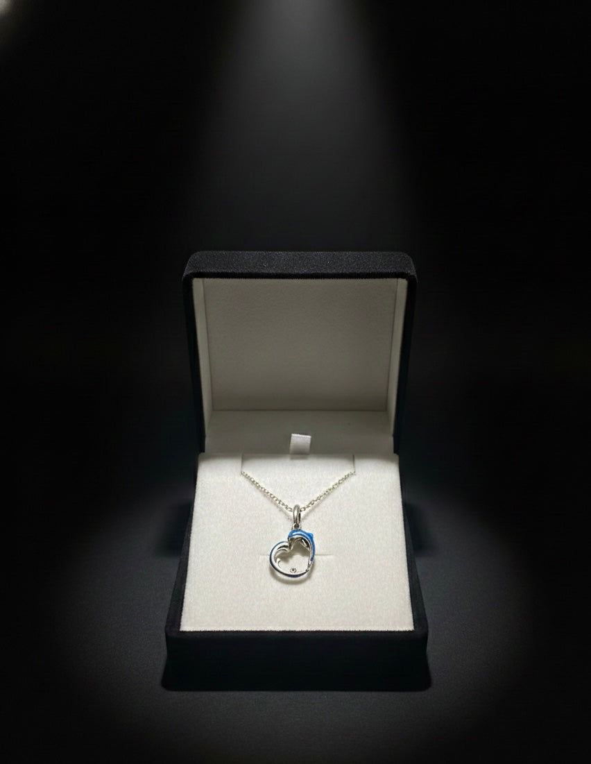 Kardeşime özgürlük kolye çarpıcı not ve kutulu